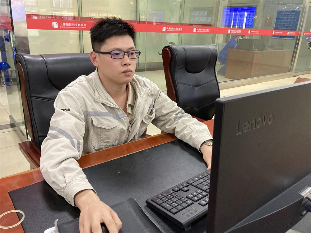 【奮斗大唐人】中國大唐技術(shù)能手｜王磊：堅持終會抵達(dá)夢想彼岸 (2).jpg